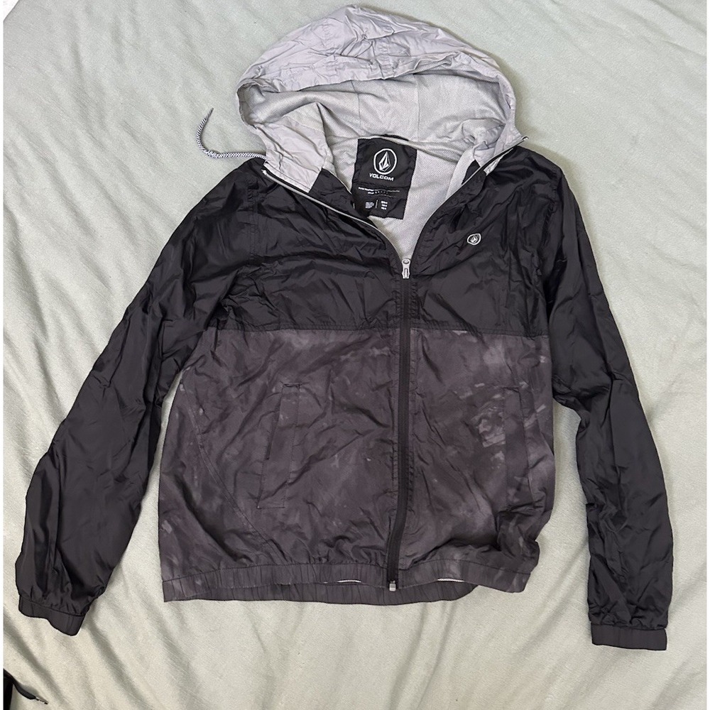 Volcom Men's Rain Jacket Size Medium
